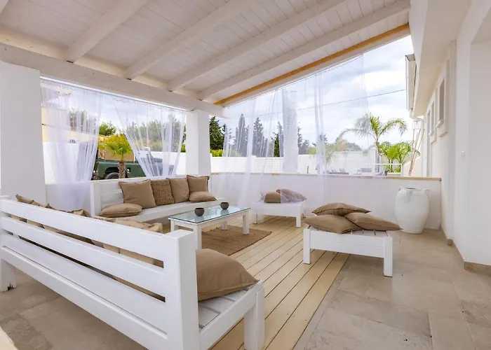 Valentinus أُجينتو