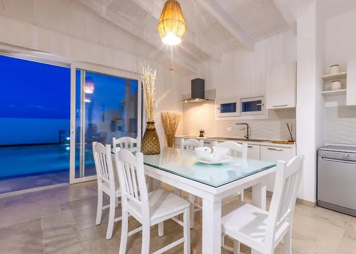 Valentinus أُجينتو